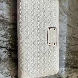 Kate Spade Cream and Pink Wallet